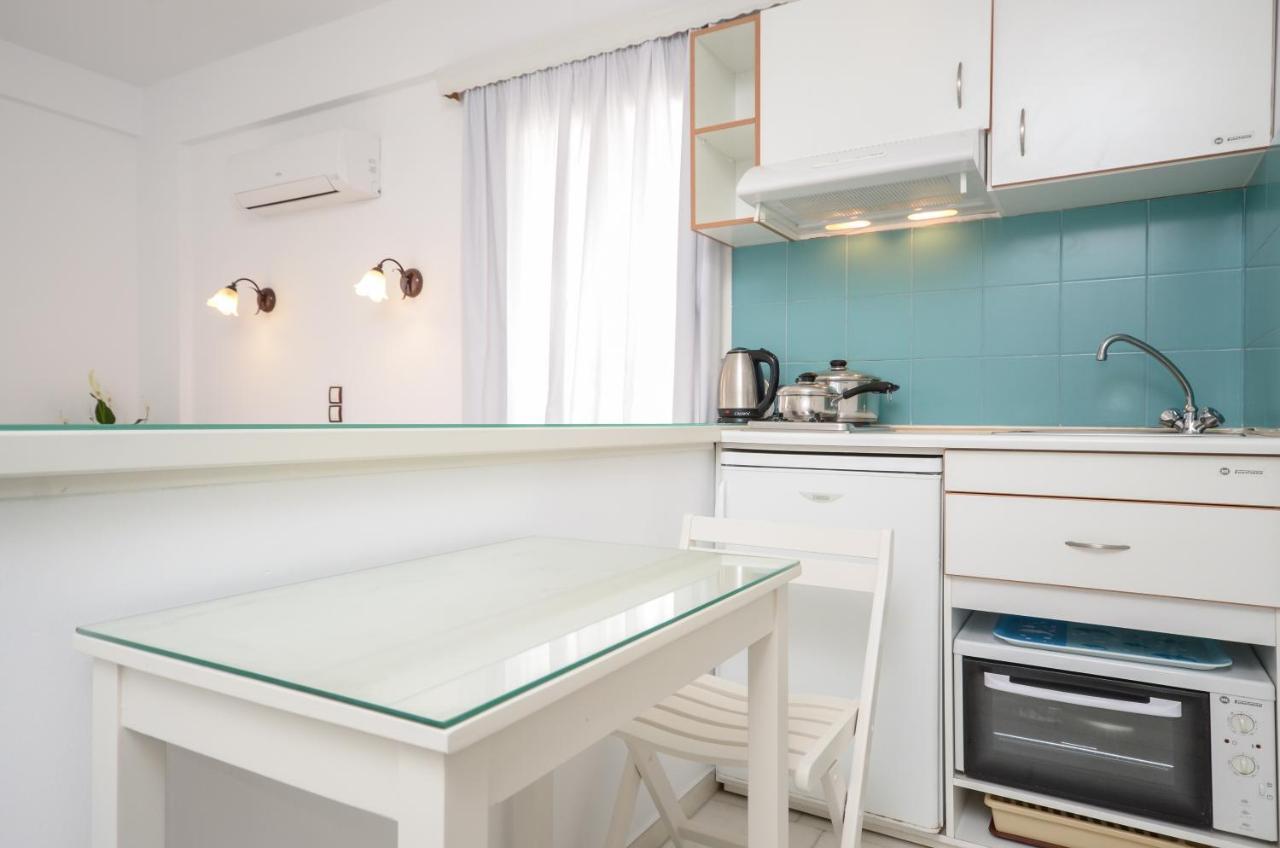 Lygdamis Downtown 3 Star Daire